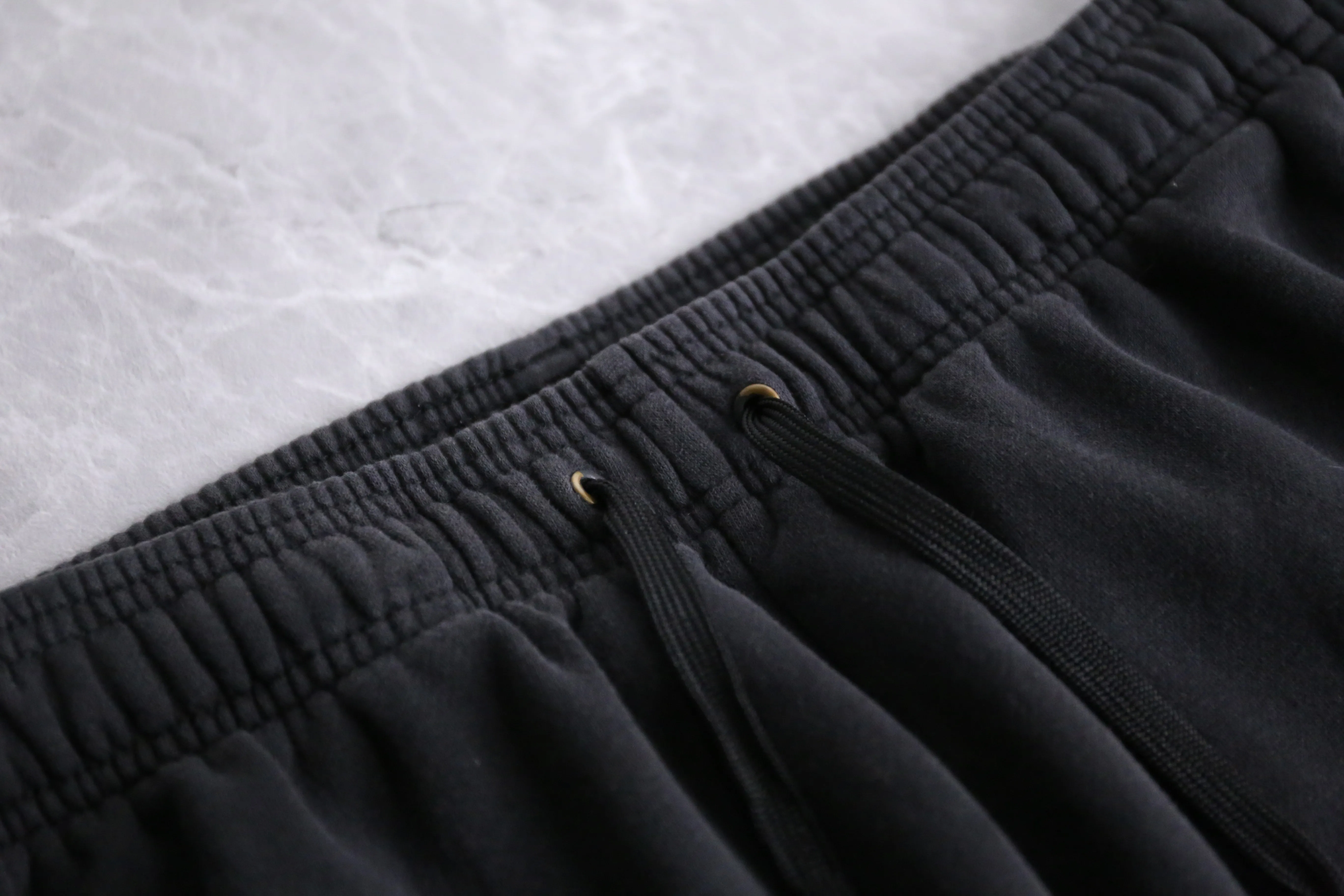 ”adidas“all black track pants