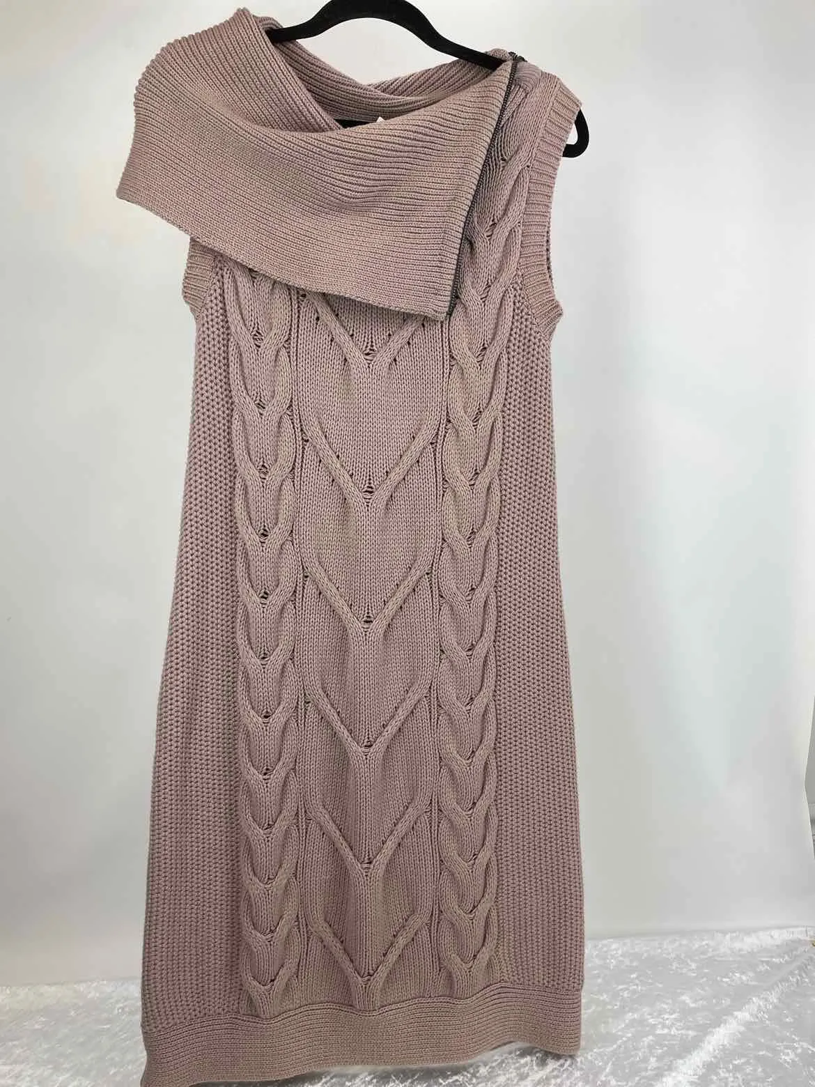 BCBGMaxazria Size M Taupe Sweater Sleeveless Dress