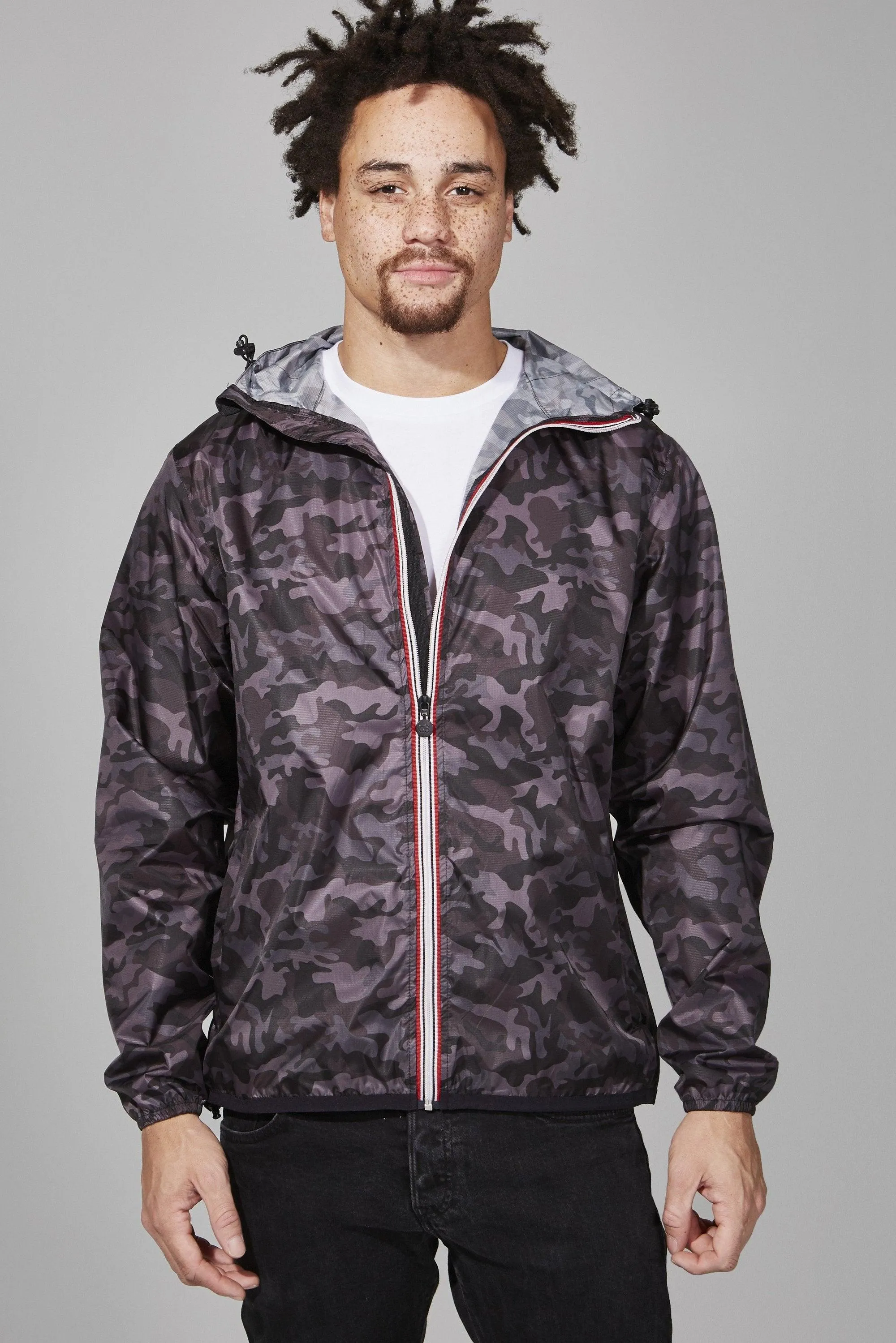 Black camo full zip packable rain jacket and windbreaker