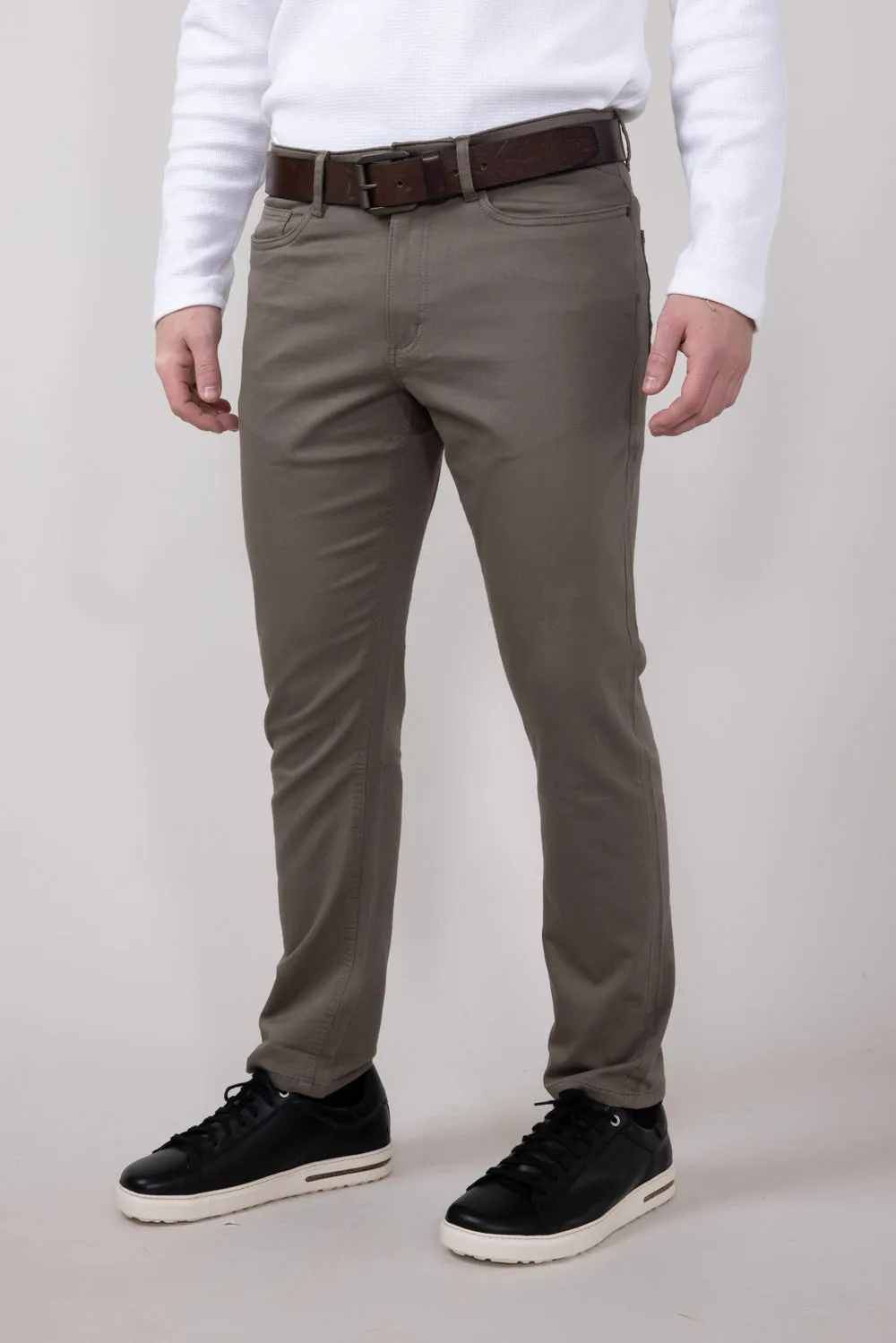 Copper & Oak Fenwick Pants for Men in Walnut | K4S335-WALNUT