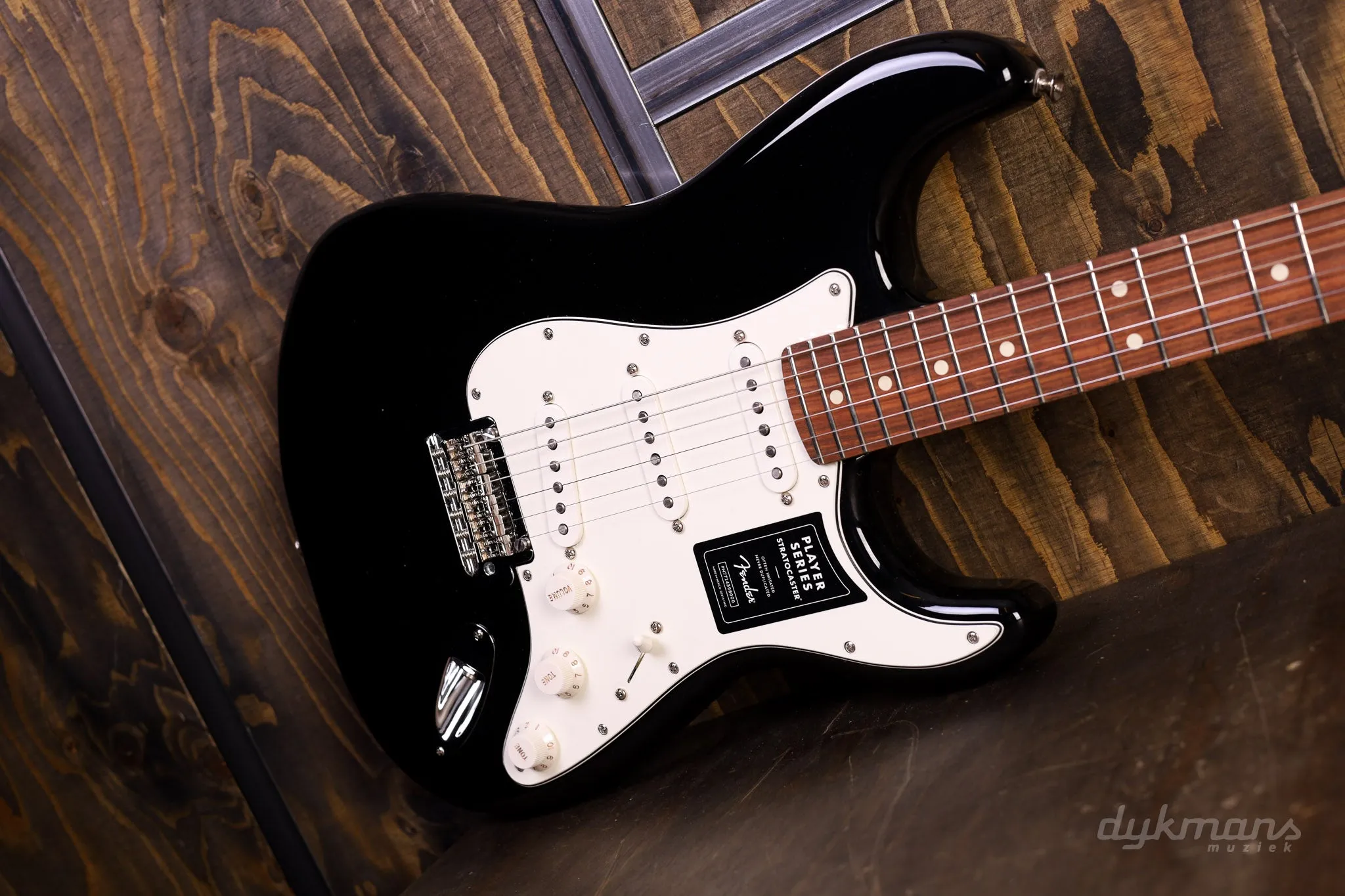 Fender Player Stratocaster Black Pau Ferro