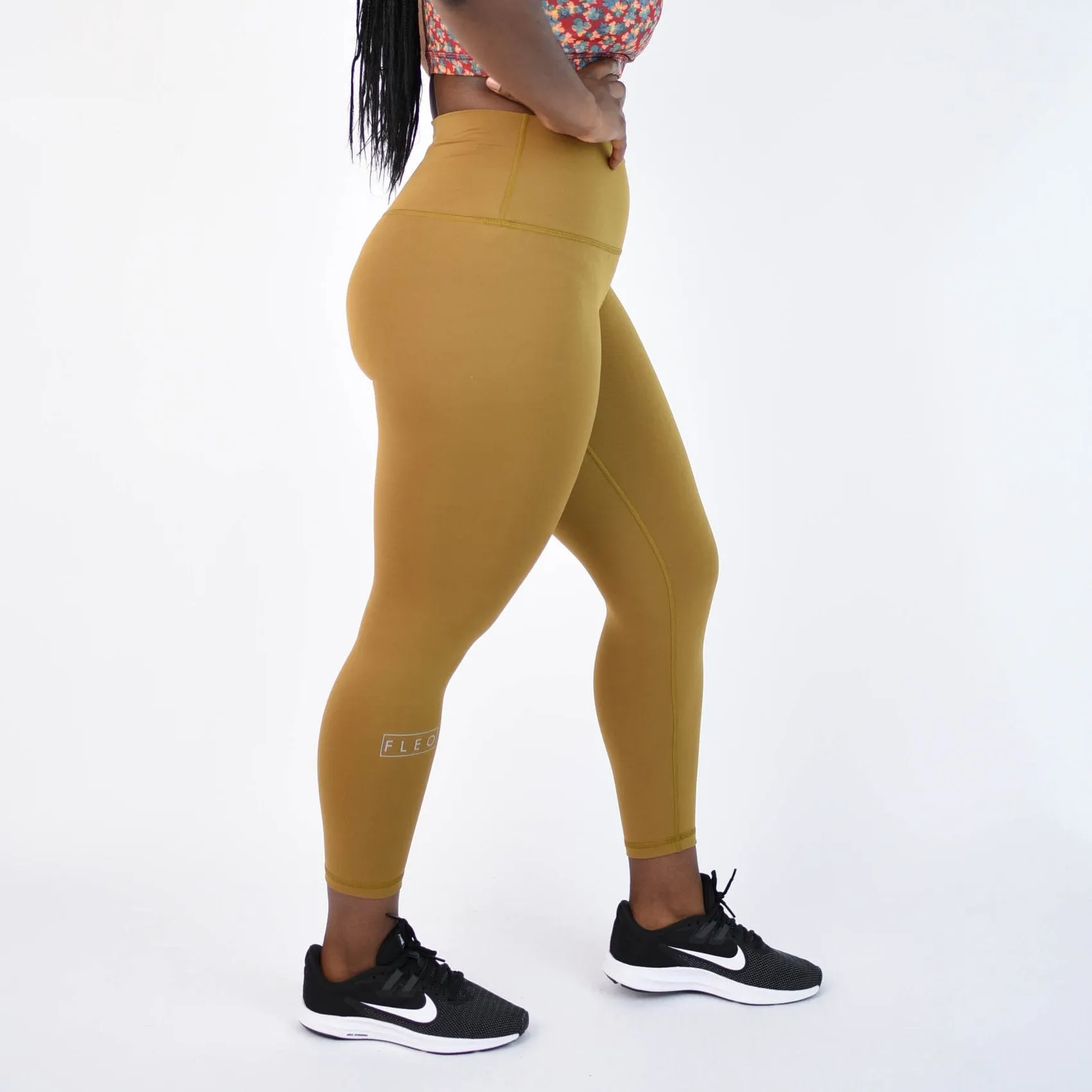 FLEO El Toro 21" Amber Green Leggings (Bounce)