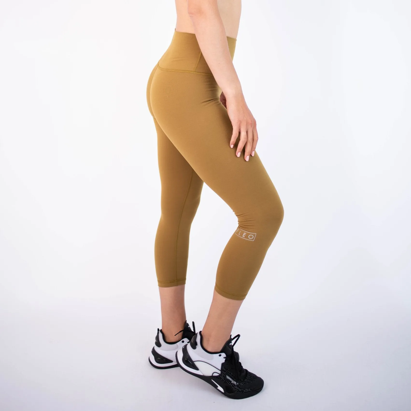 FLEO El Toro 21" Amber Green Leggings (Bounce)