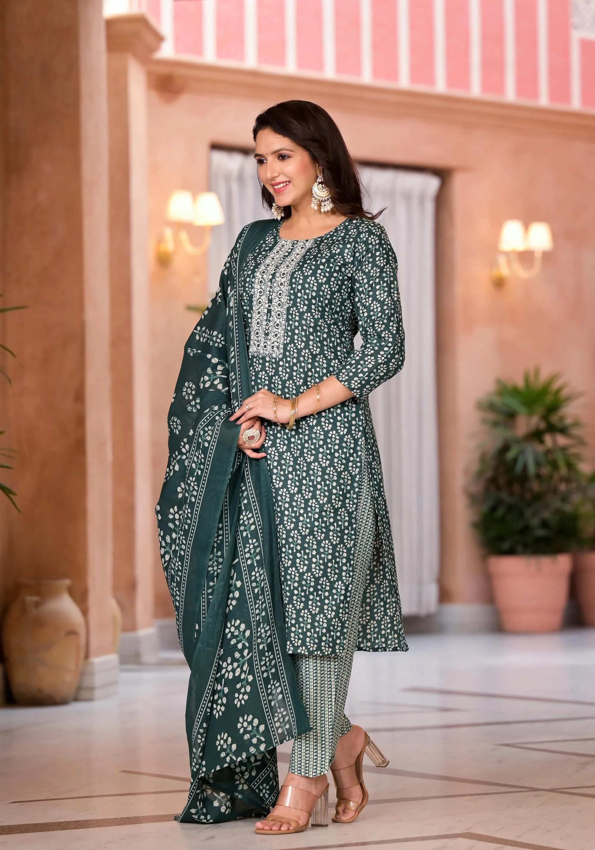 Green Floral Printed Cotton Kurta Set With Thread & Mirror Work