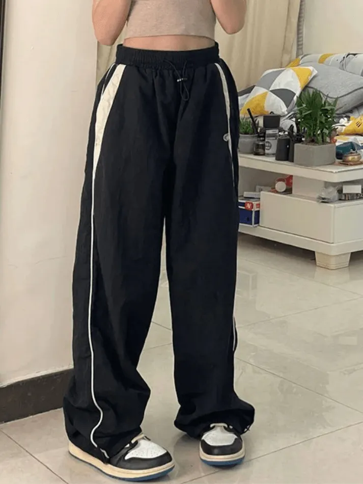 LANFUBEISI - Contrast Piping Black Baggy Sweatpants