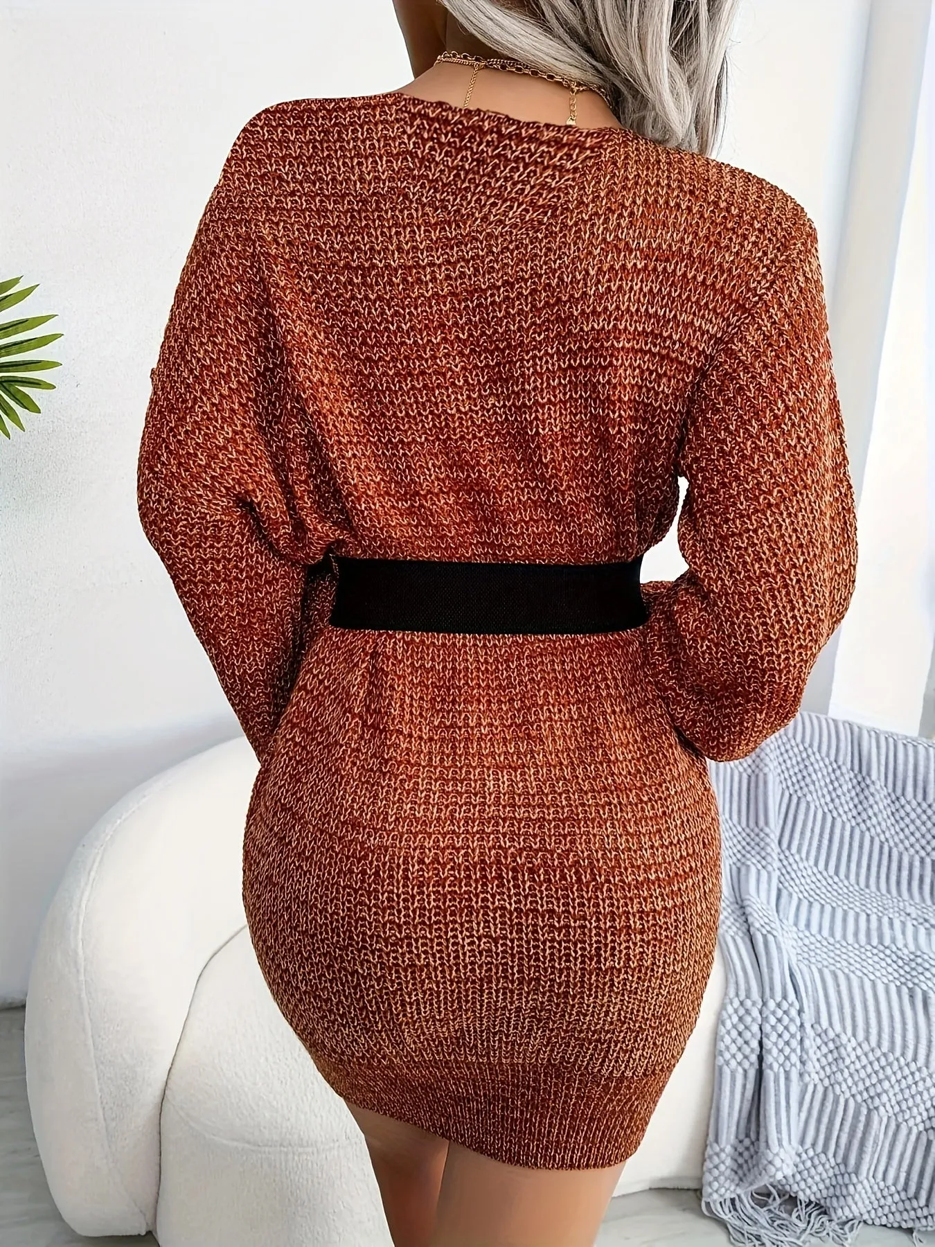 Plus Size Elegant Dress, Women's Plus Solid Lantern Sleeve Round Neck Bodycon Sweater Dress