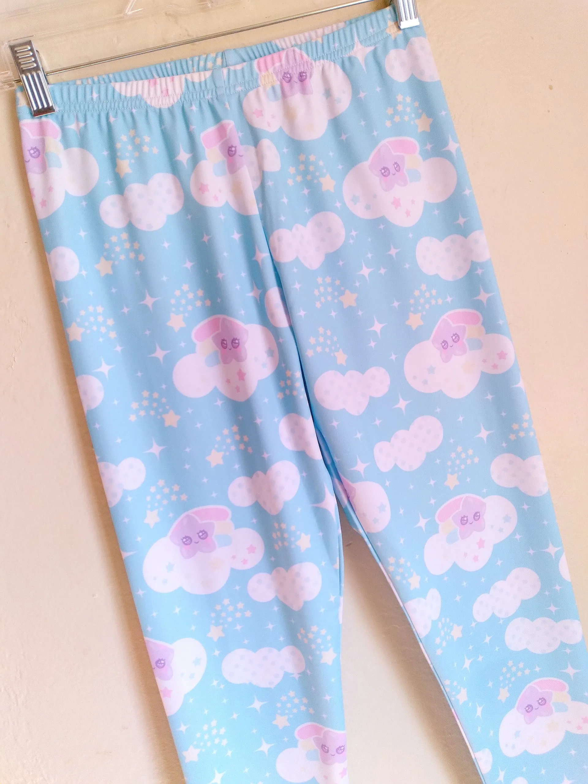 Shooting Star Clouds Blue Leggings