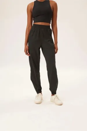 Summit Track Pant - Black