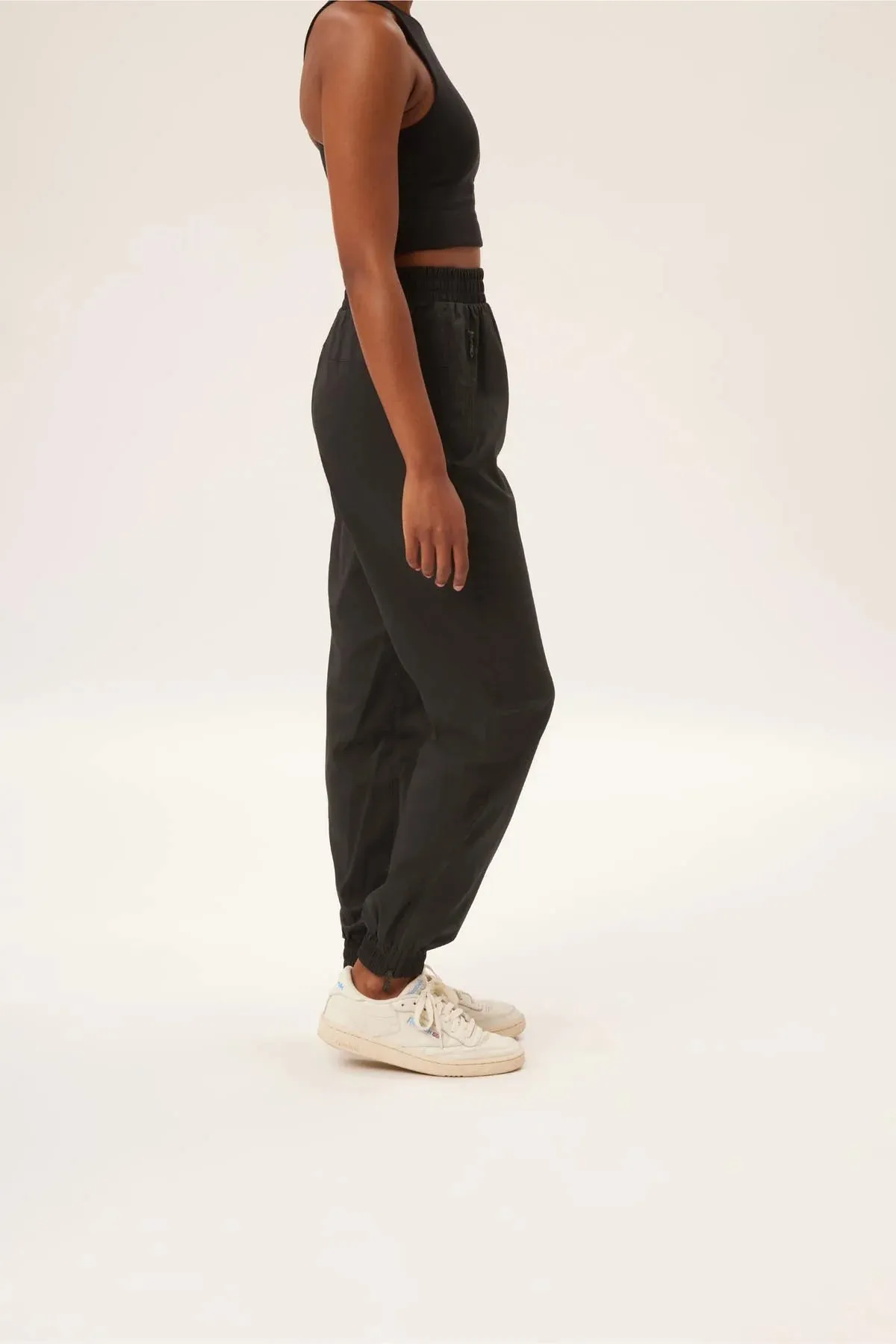 Summit Track Pant - Black