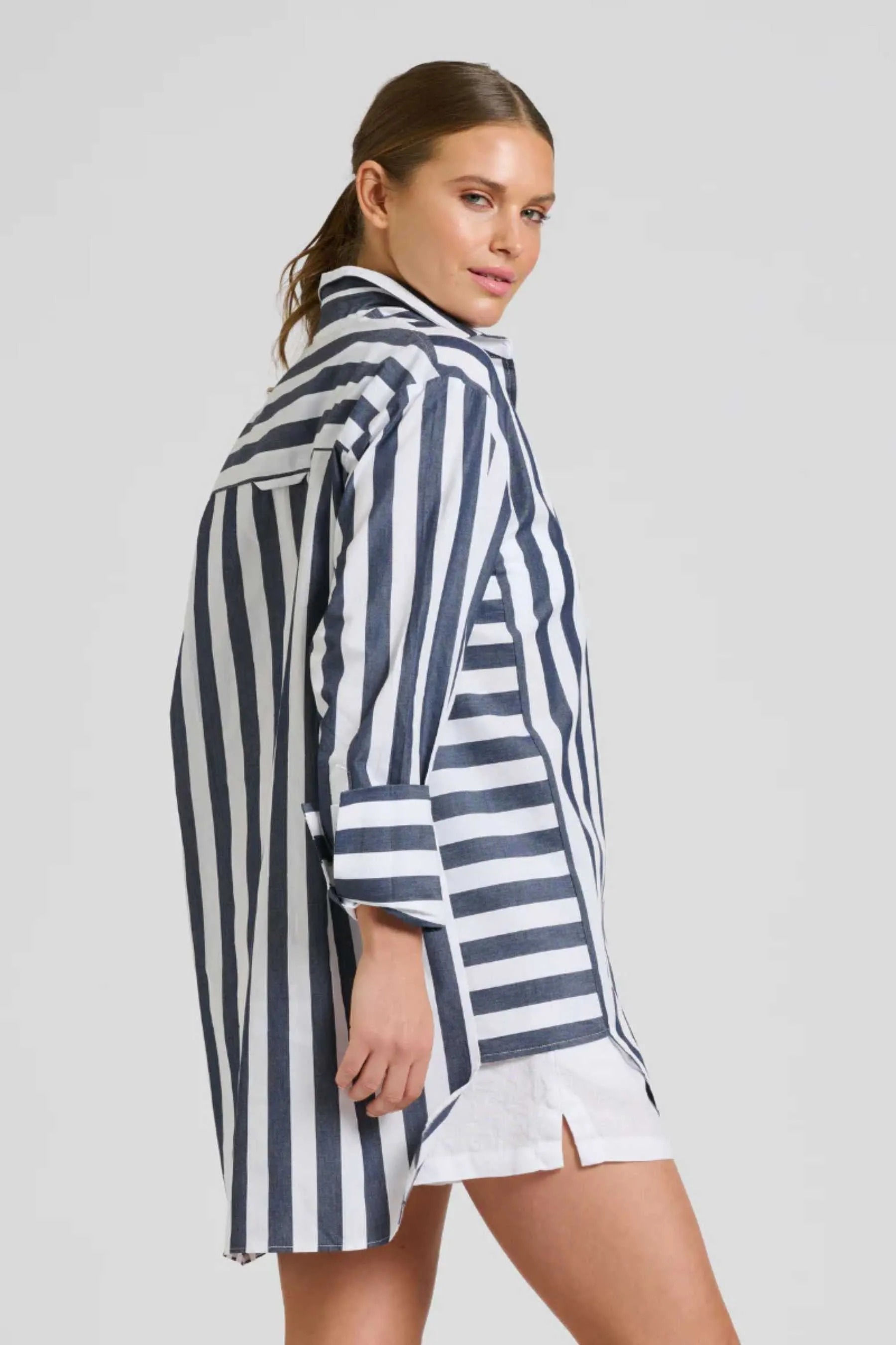 The Andrea Oversized Boyfriend Shirt | Navy Wide Stripe