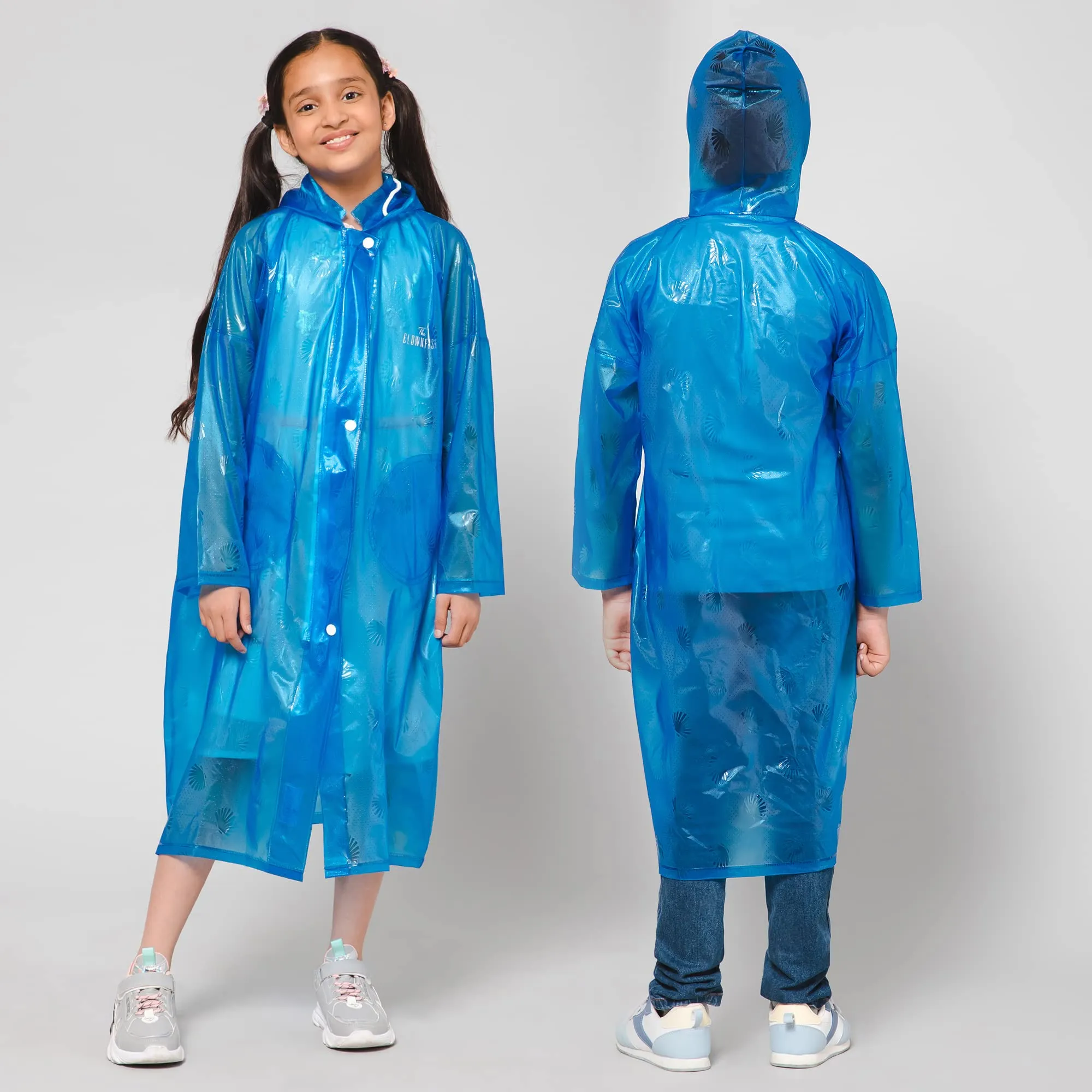 THE CLOWNFISH Wet & Wild Series Unisex Kids Waterproof Single Layer PVC Longcoat/Raincoat with Adjustable Hood. Age-5-6 Years (Royal Blue)