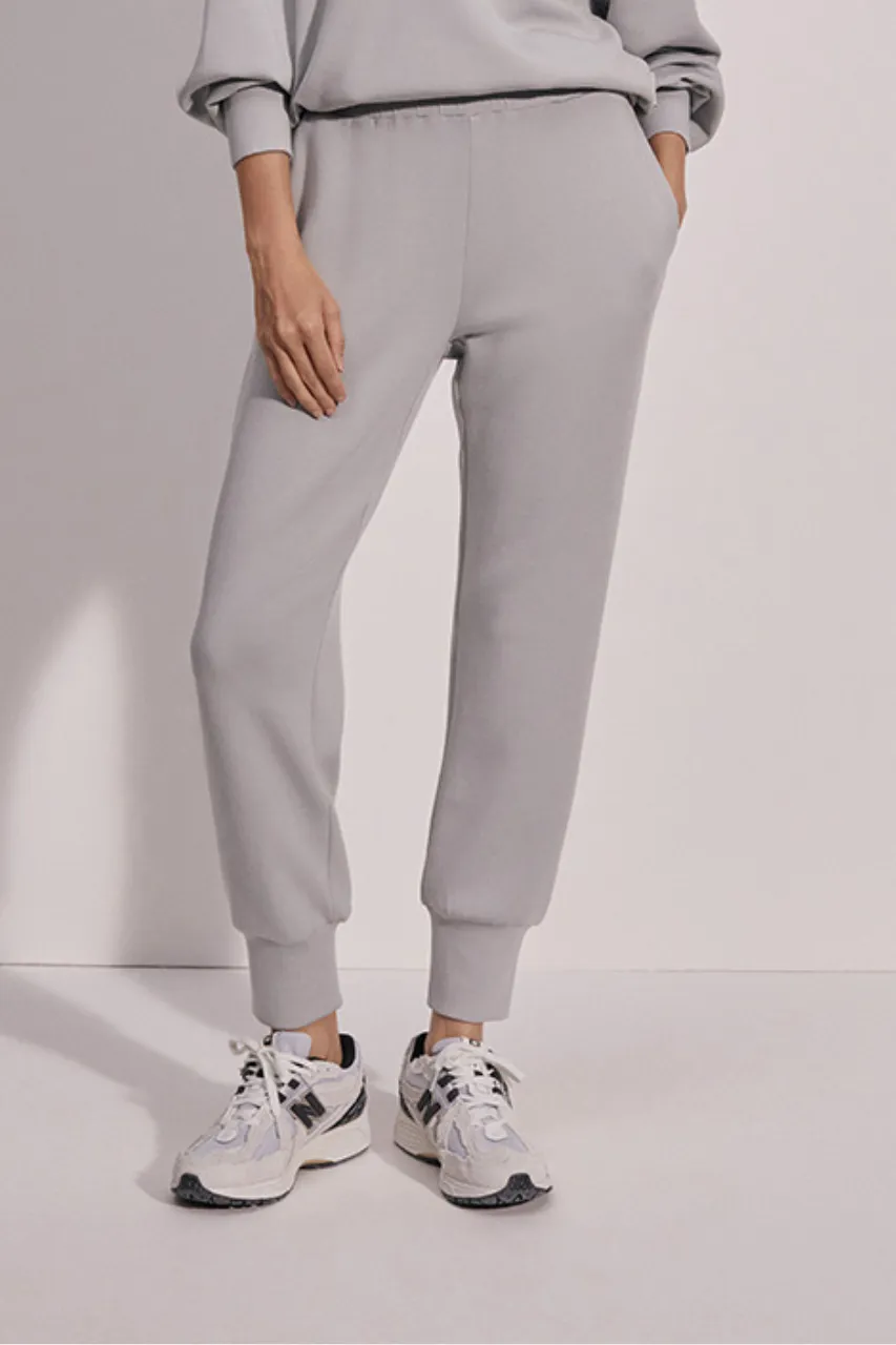 The Slim Cuff Pant 25