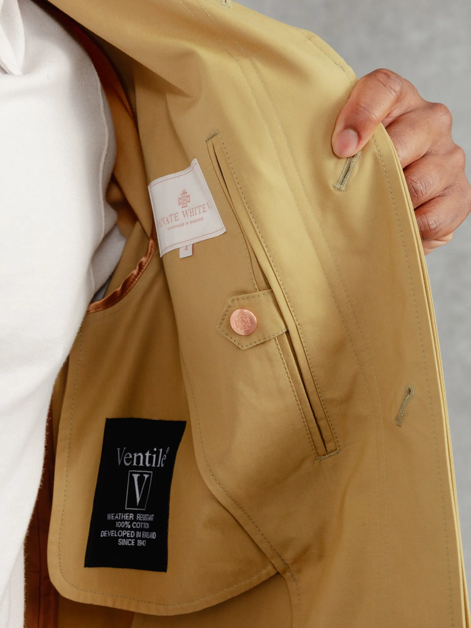 The Ventile® Raglan Raincoat - Bronze