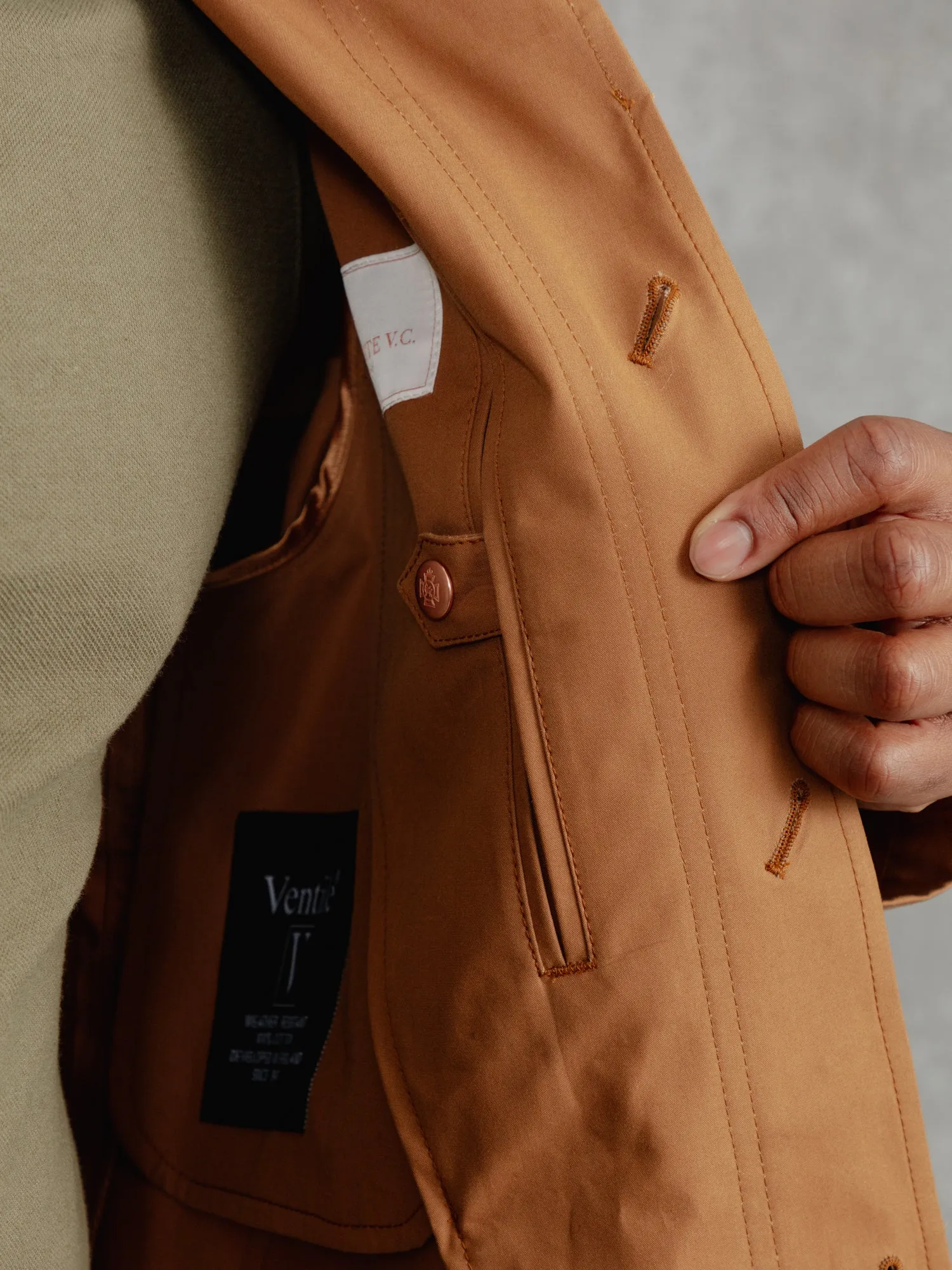 The Ventile® Raglan Raincoat - Cinnamon