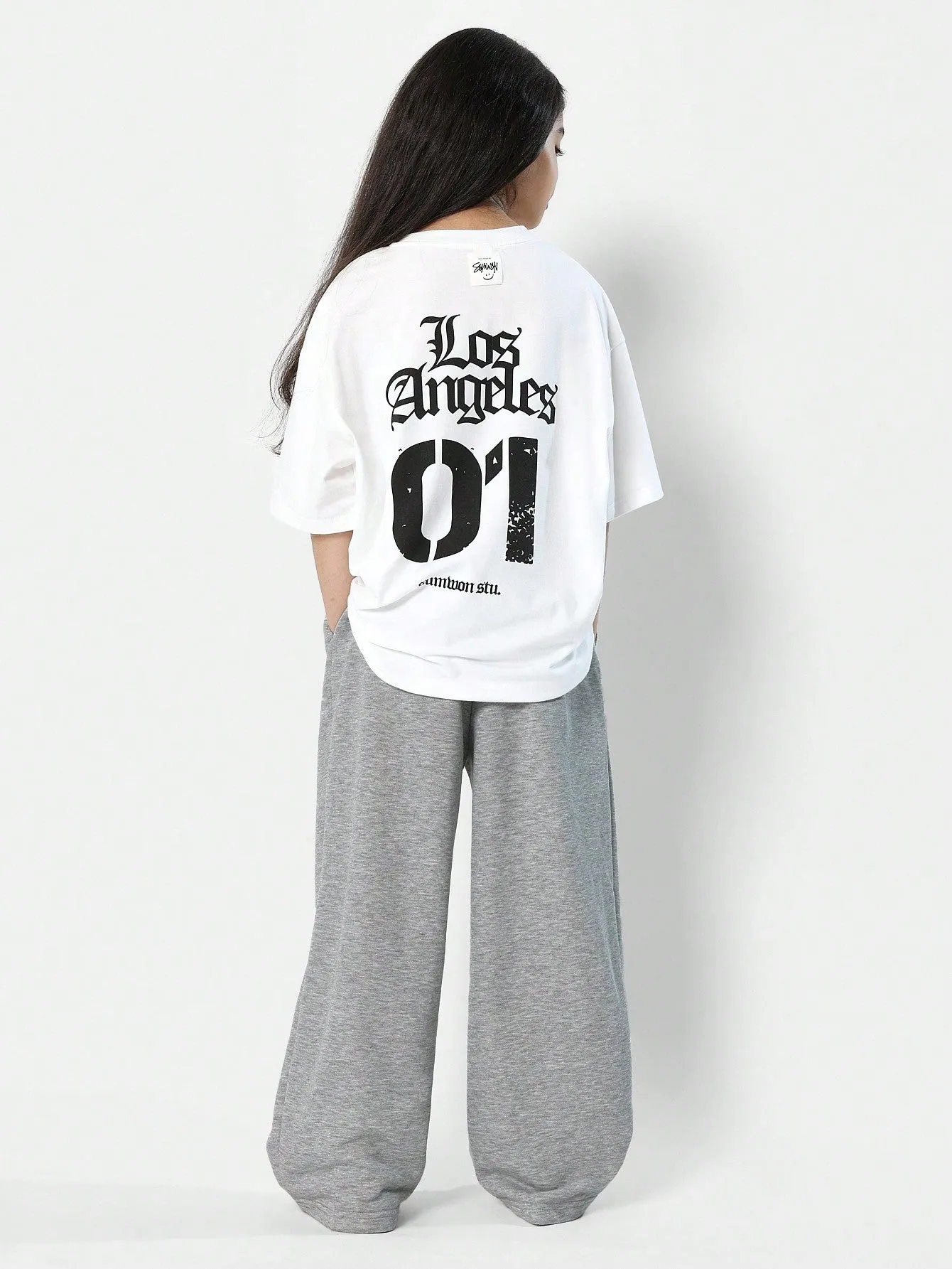 Tween Girls Oversized Fit Los Angeles Graphic Print Tee With Loose Fit Sweatpants 2 Piece Set