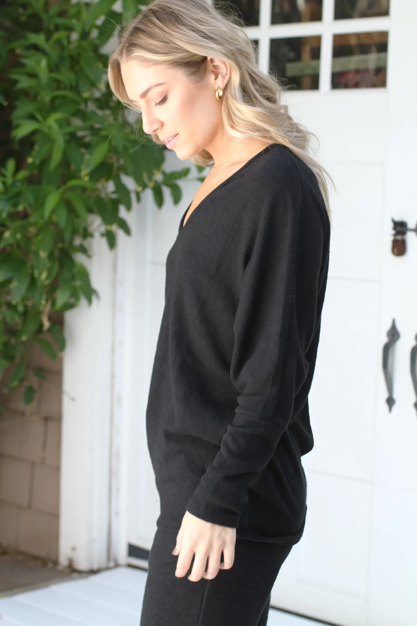 V Neck Sweater Black