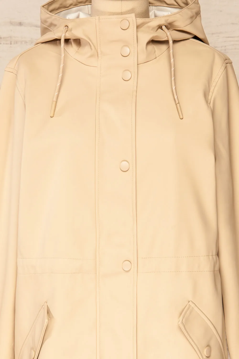 Xito Beige | Hooded Raincoat w/ Drawstring